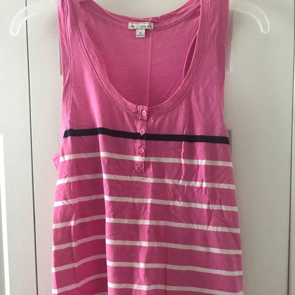 Gap Sleeveless Top